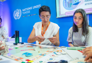Young people playing the Netopoly Game.  ©UNFPA Tunisia