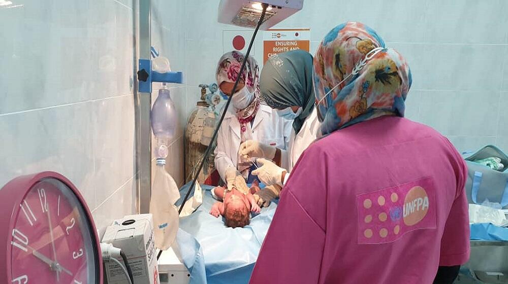 Teams of health care workers, including obstetricians/gynaecologists and midwives, serve two-month stints at various facilities throughout Libya to help address shortages in personnel. © UNFPA Libya